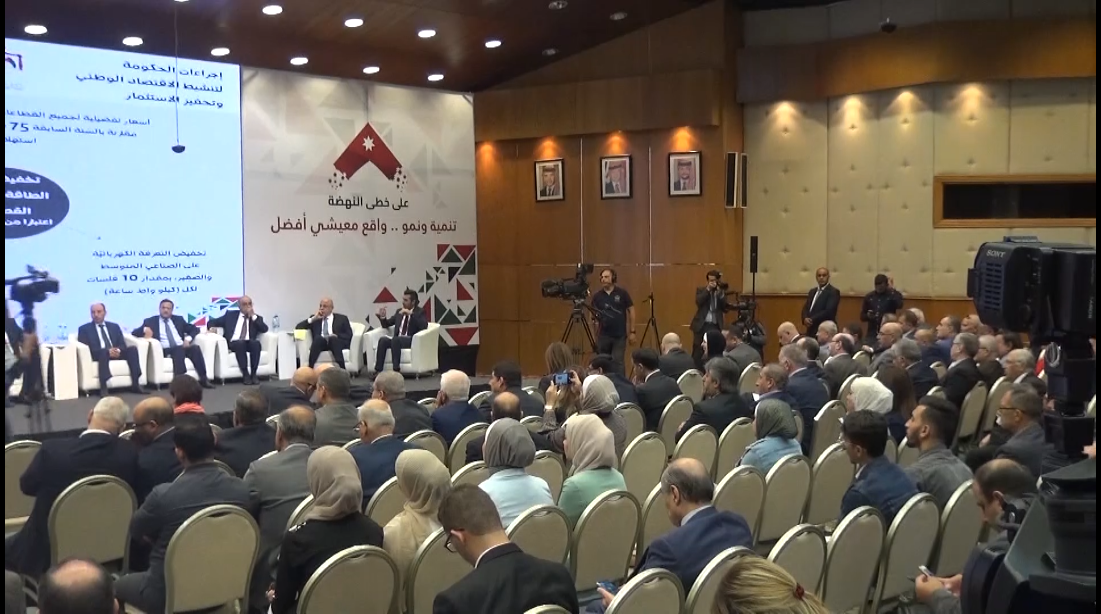 مواطنون: حزم الحكومة الاقتصادية لن تحدث أي فرق ملموس.. تقرير تلفزيوني