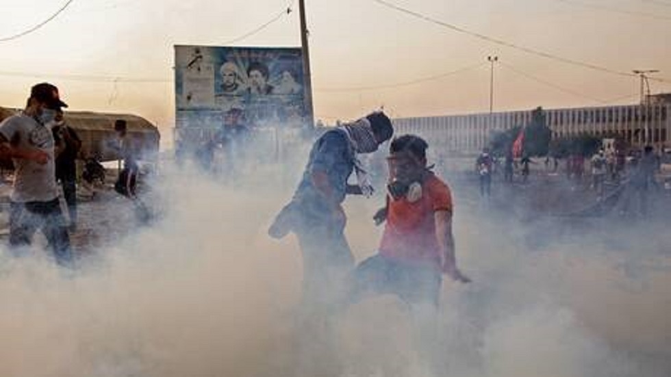 الدفاع العراقية: هُناك عصابات تقتل المتظاهرين والقوات الأمنية