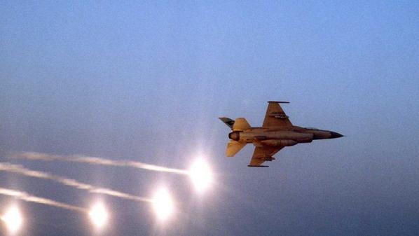 طيران الاحتلال يشن سلسلة غارات جديدة على قطاع غزة