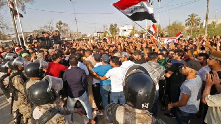 كتل نيابية عراقية تمهل الحكومة 45 يوما لتنفيذ الإصلاحات