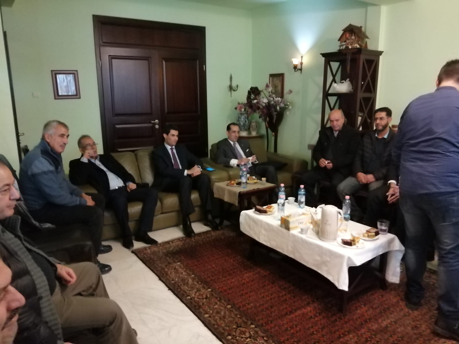 الجالية الأردنية في رومانيا تلتقي السفير القضاة