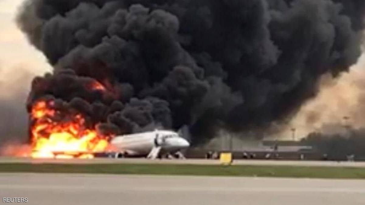 روسيا:مقتل عسكري وإصابة 12 أثر حريق على متن حاملة طائرات