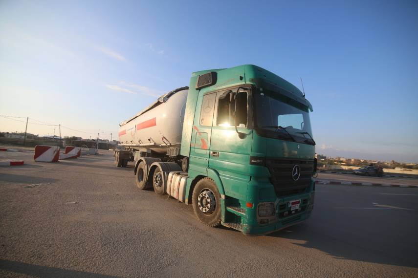 توقعات بدخول 16 شاحنة غاز لغزة عبر معبر رفح