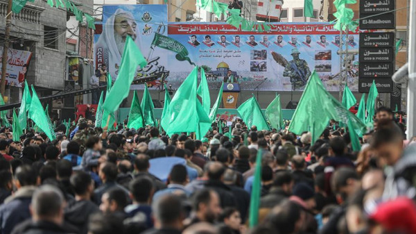 "حماس" تثمن دعوة الرئيس عباس للوحدة في مواجهة تداعيات "صفقة القرن"