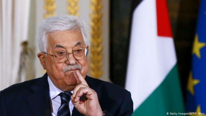 عباس يتلقى اتصالا من هنية ويؤكدان: الوحدة نقطة ارتكاز لإسقاط مشروع تصفية القضية الفلسطينية