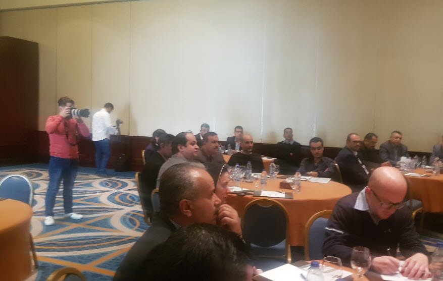 العمل تبحث مع القطاع الخاص تشغيل الاردنيين في العقبة.