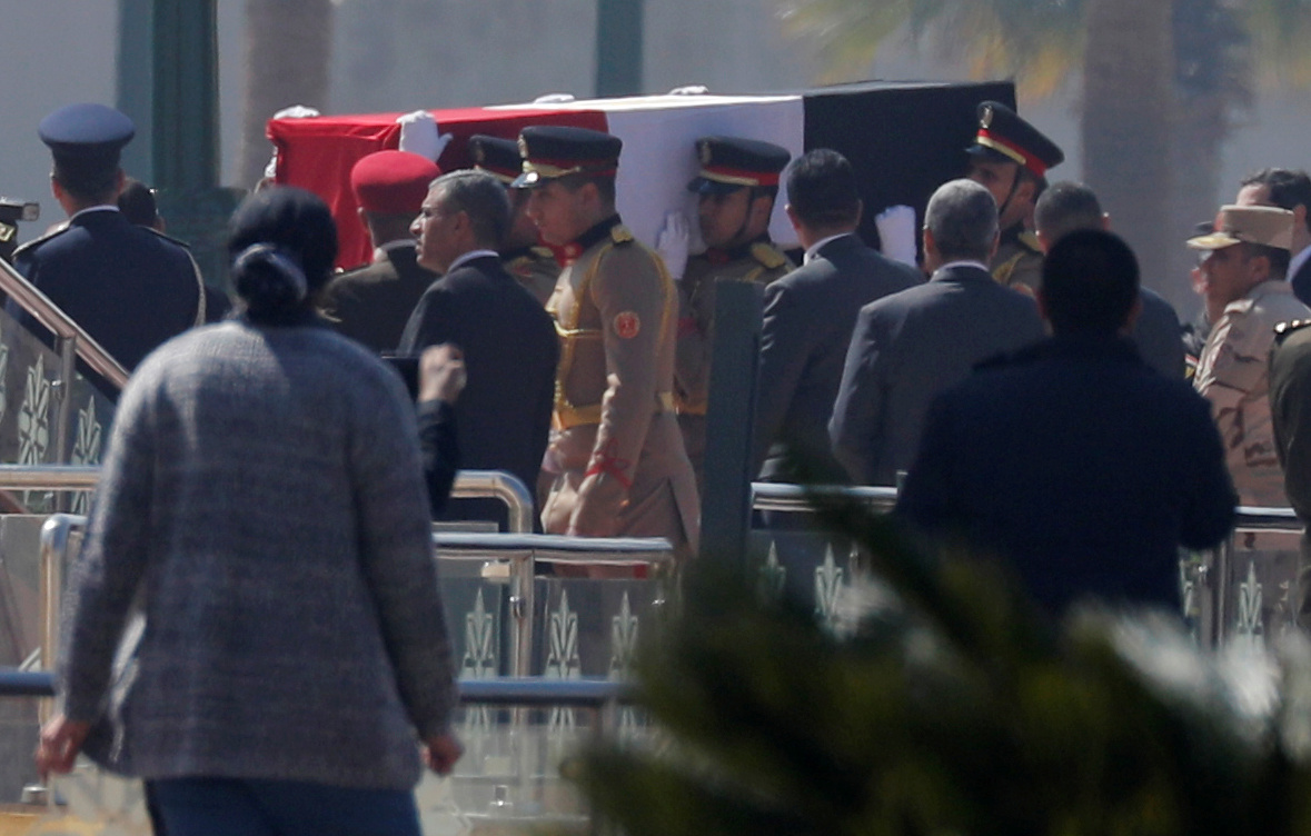 الكشف عن سبب الصلاة في جنازة مبارك مرتين