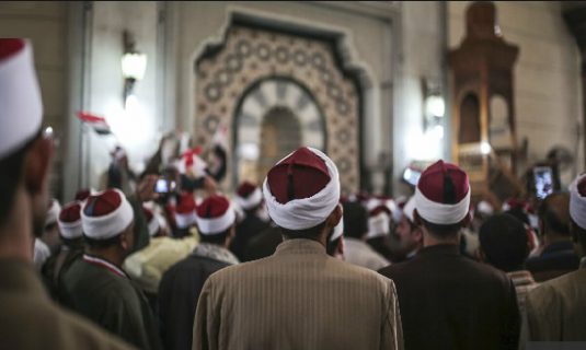 علماء المسلمين”: صلاة الجمعة عبر وسائط لا تجوز شرعا 