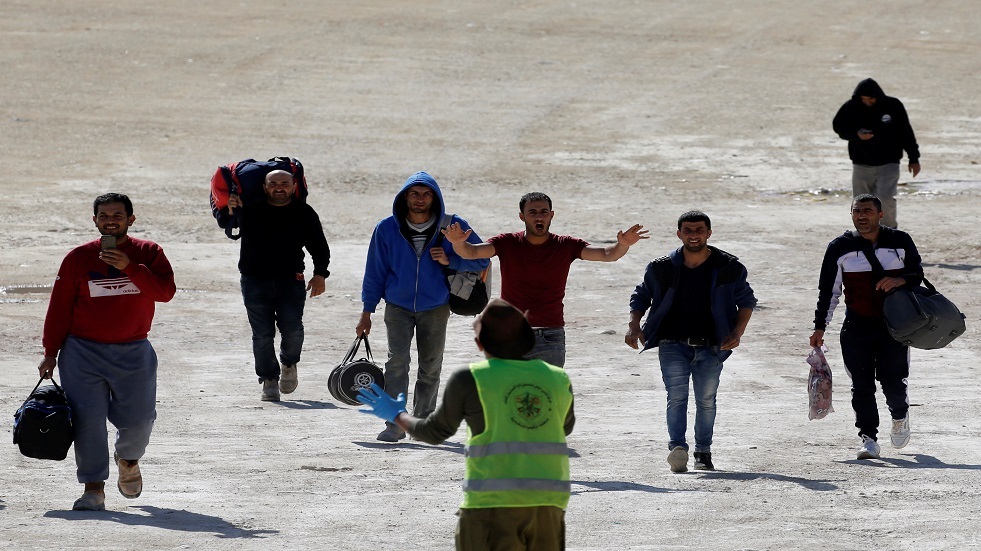 فلسطين.. اكتشاف 15 إصابة بكورونا لدى عمال عادوا من (إسرائيل)