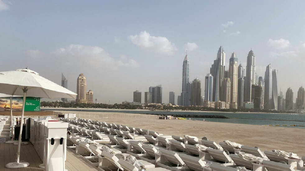 إجراء جديد في دبي ضد المستخفين بتقييد الحركة خلال التعقيم الوطني