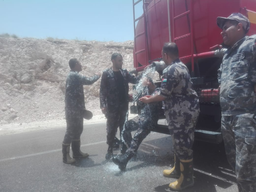 نشامى الدفاع المدني .. بوركت اياديكم ! فيديو وصور