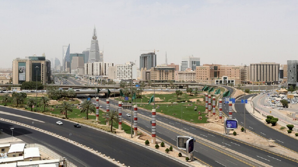موظفو القطاع العام السعودي يعودون إلى أعمالهم اعتبارا من 31 مايو