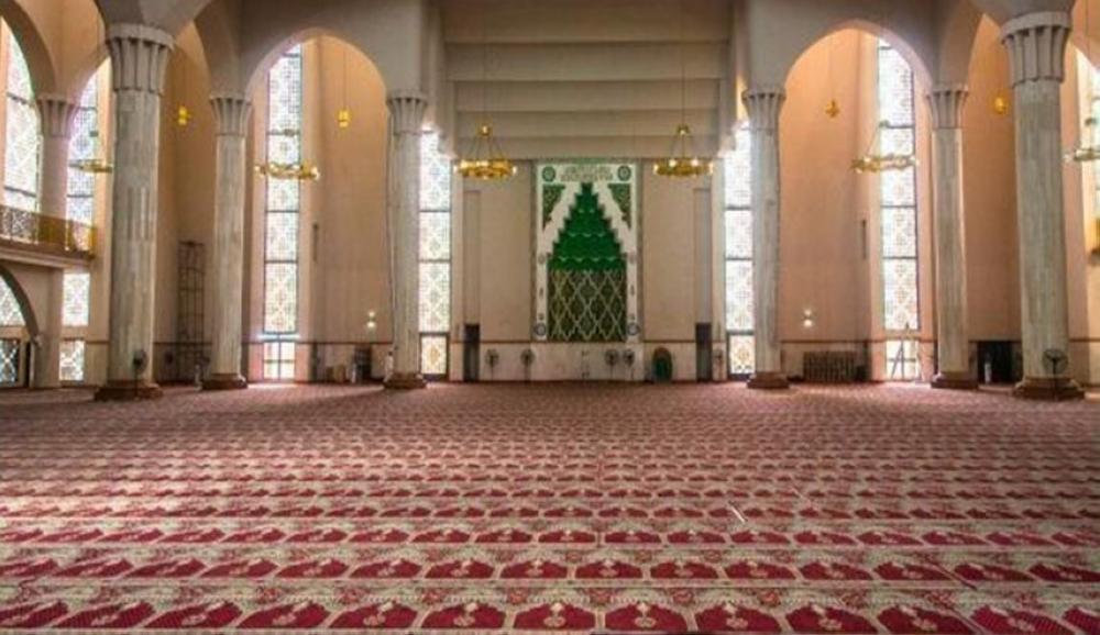 السعودية: فتح 90 ألف مسجد غداً