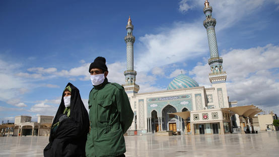 إيران: إعادة فتح المساجد ورفع القيود عن الأسواق