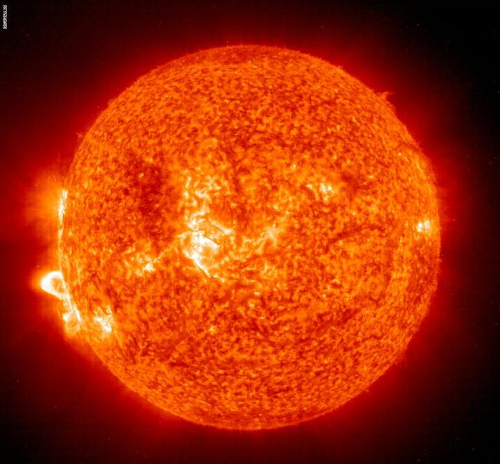 الارض في ابعد مسافة عن الشمس يوم السبت 4 تموز