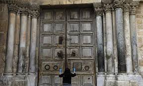 كنيسة القيامة في القدس تغلق أبوابها احترازيًا