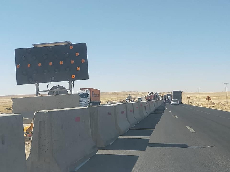 تحويلات مرورية جديدة على الطريق الصحراوي
