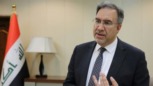 منع وزير الكهرباء العراقي السابق من السفر بسبب قضايا "فساد"
