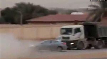 ضبط سائق شاحنة قام بالتفحيط في اربد