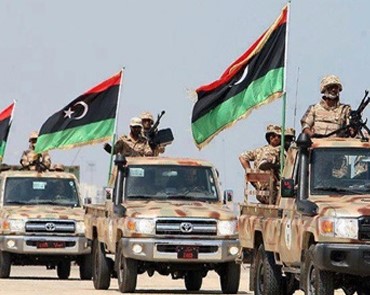 حكومة شرق ليبيا تؤيد استئناف إنتاج وتصدير النفط