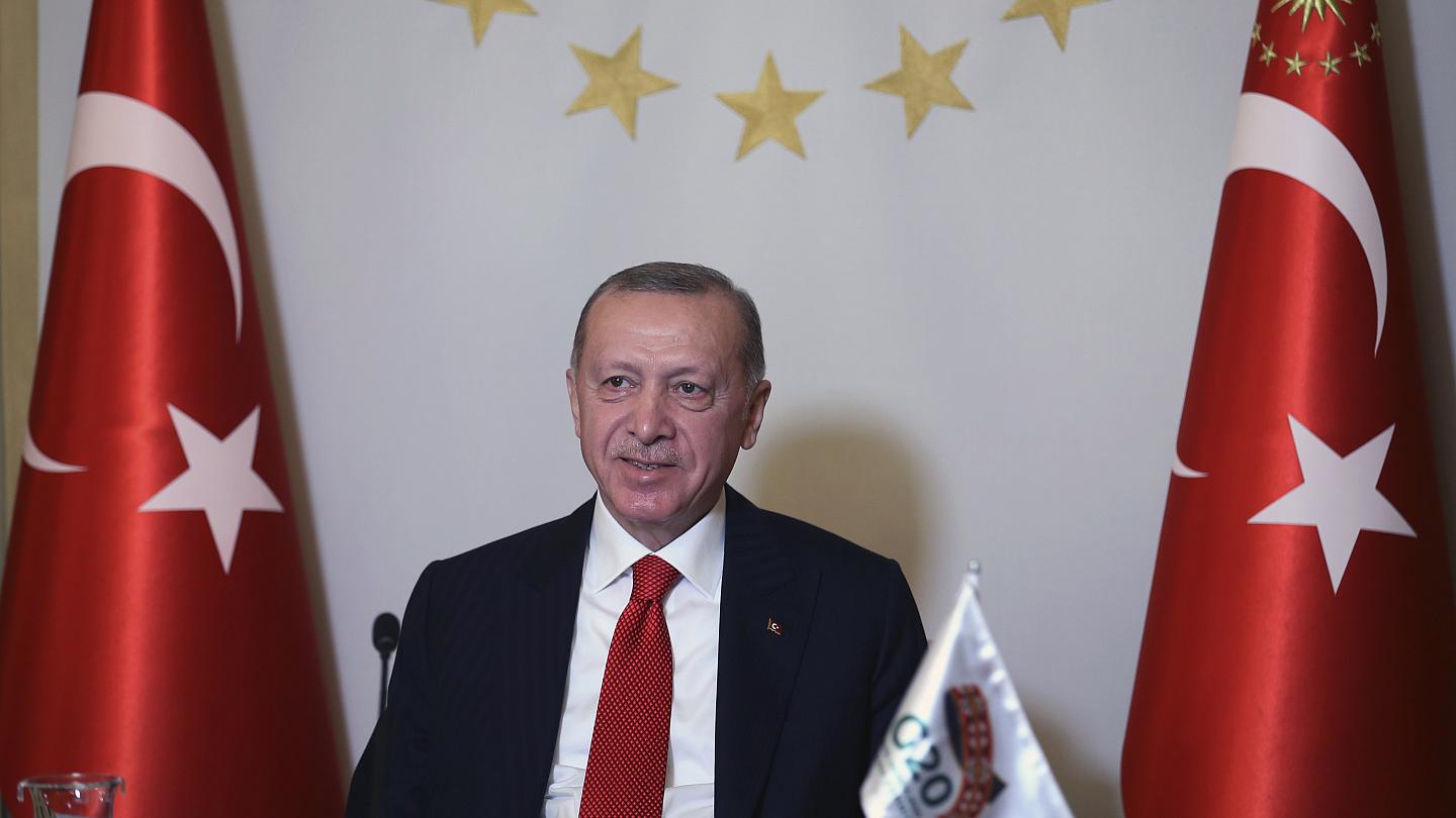 أردوغان للاتحاد الاوروبي: نحن اخترنا أوروبا فلتفوا بوعودكم.. من اللاجئين إلى عضوية التكتل