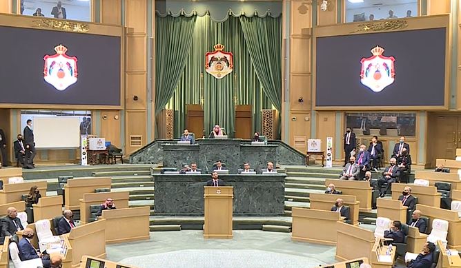مجلس النواب ينهي مناقشاته للرد على البيان الوزاري