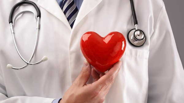 الجينات تلعب دورًا أقوى من كوليسترول الغذاء في أمراض القلب