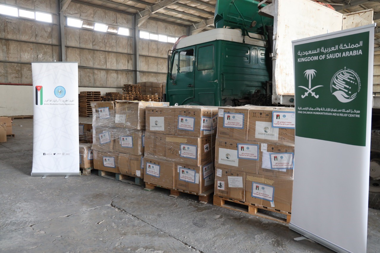 مركز الملك سلمان للإغاثة يورد الدفعة الخامسة من المساعدات الطبية لفلسطين   