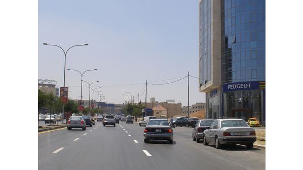 تحديد سرعة الشاحنات عند 70 كم في كافة شوارع عمّان