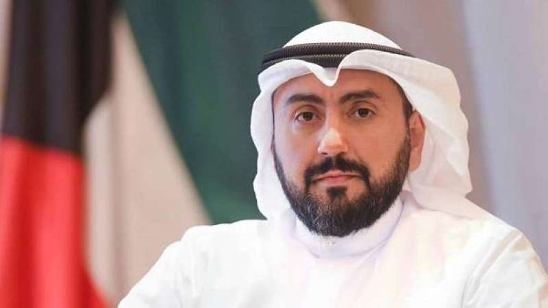 وزير الصحة الكويتي يوضح "كورونا باقية إلى يوم القيامة"