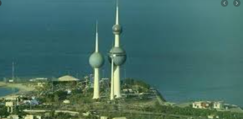 الكويت تفرض حظر تجول جزئي لمدة 12 ساعة يومياً