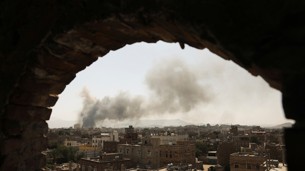التحالف العربي يؤكد شن غارات على صنعاء ضمن "عملية نوعية" ضد الحوثيين