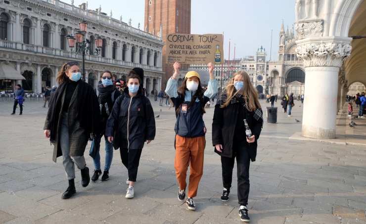 إيطاليا تشدد القيود بسبب ارتفاع الإصابات بفيروس كورونا