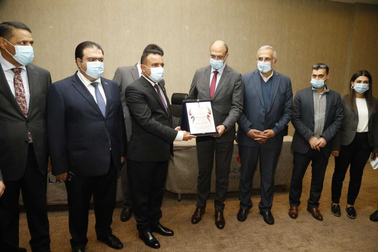 النفط مقابل الخدمات الطبية.. اتفاق جديد بين العراق ولبنان