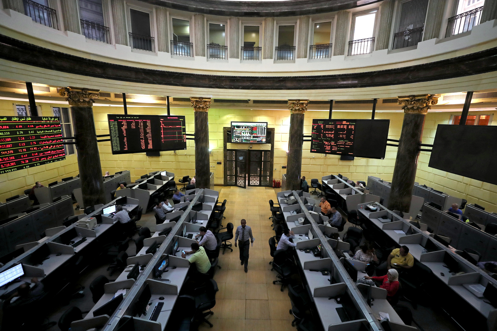البورصة المصرية تتعرض لخسائر كبيرة