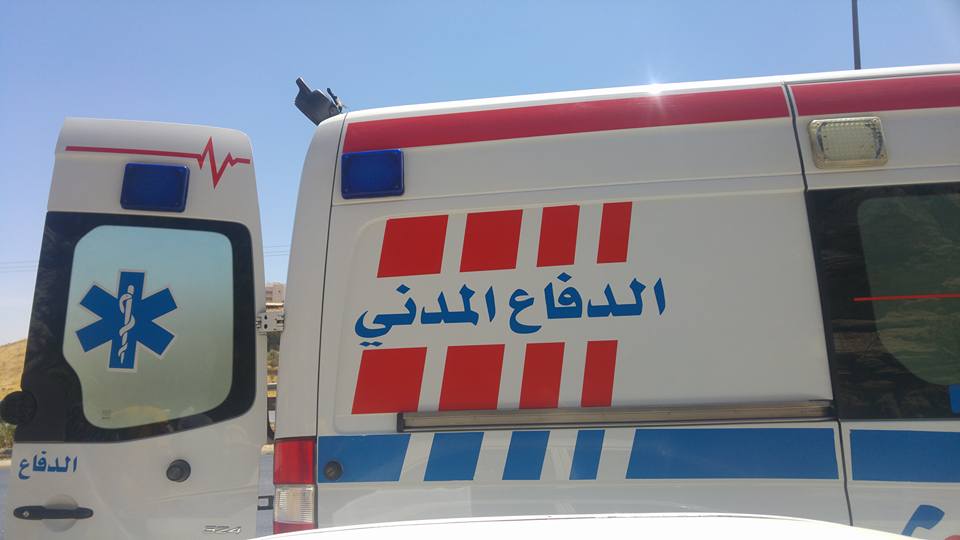 وفاة و3 إصابات من جنسية عربية أثر تدهور مركبة في الرويشد
