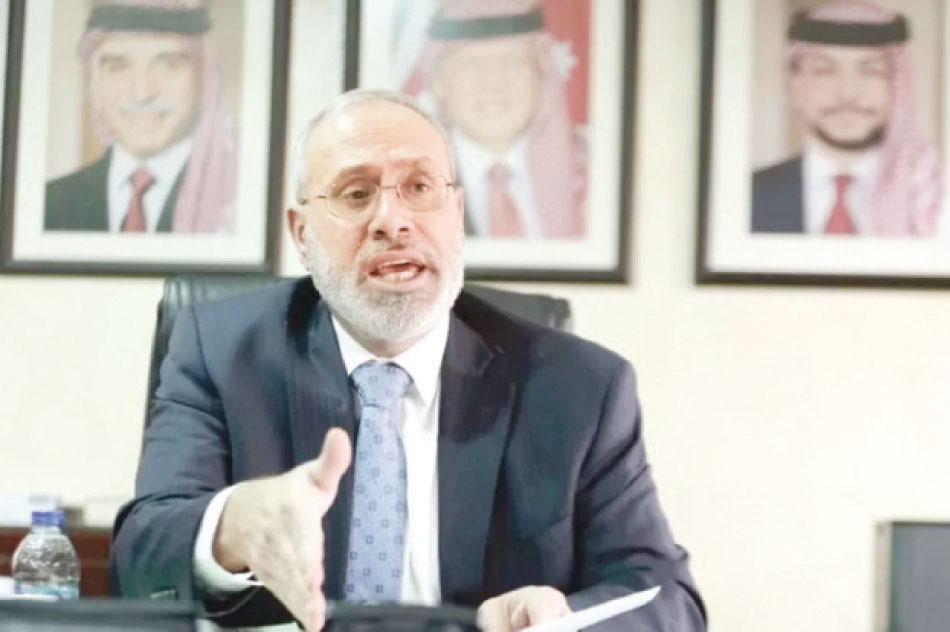 قبول استقالة رئيس ديوان المحاسبة عاصم حداد