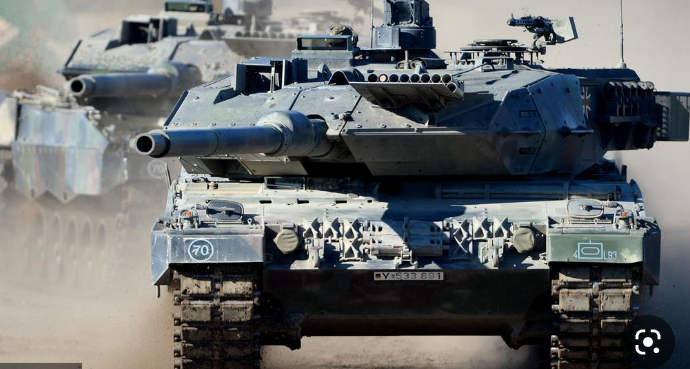 الحكومة البريطانية توافق على تزويد أوكرانيا بسرية دبابات
