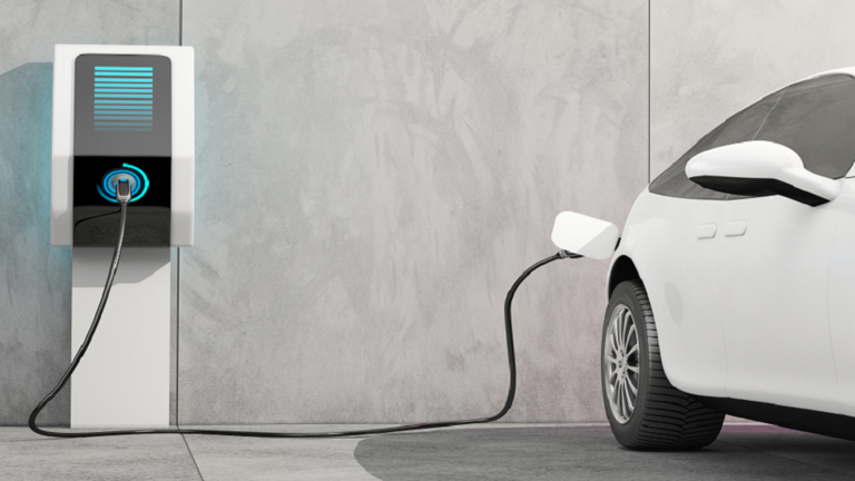 "الأولى من نوعها".. دراسة أمريكية تكشف عن فائدة هامة للسيارات الكهربائية!