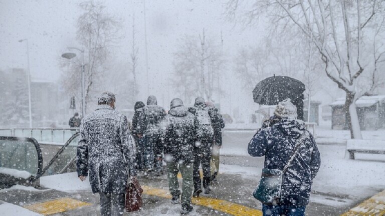 تركيا.. الطرق السريعة والمدراس مغلقة في 9 مدن بسبب تراكم الثلوج