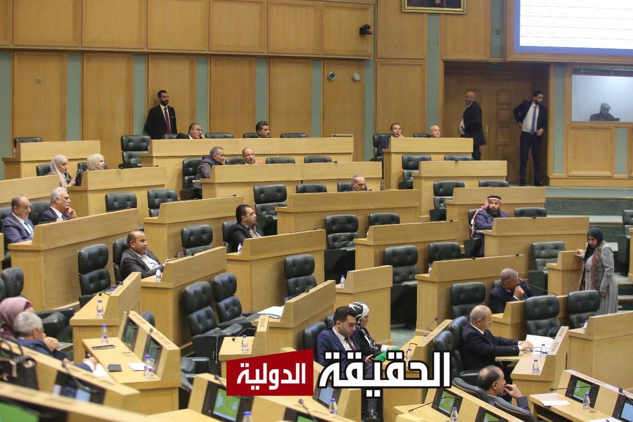 عدسة "الحقيقة الدولية" ترصد جلسة مجلس النواب بالصور