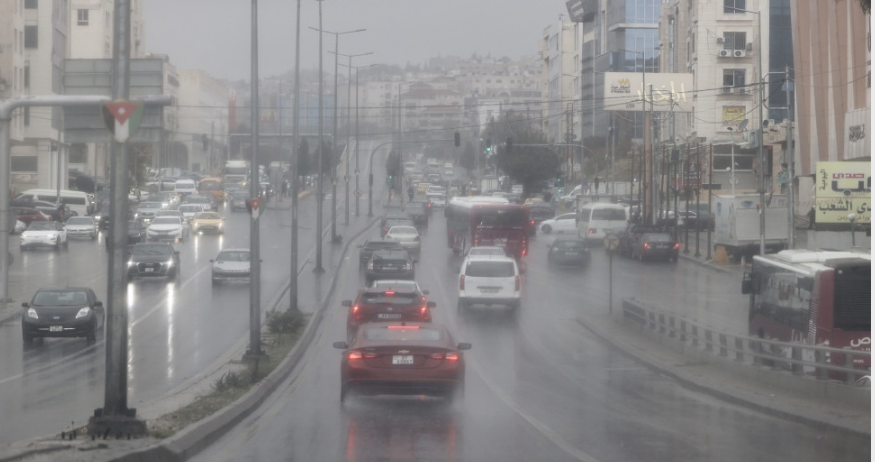 إدارة الأرصاد الجوية: زخات ثلجية ممزوجة بأمطار على المرتفعات الجبلية