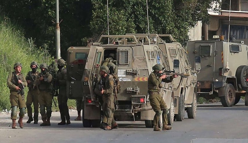 جيش الاحتلال يعتقل 6 شبان ويقتحم عدة أحياء في قلقيلية