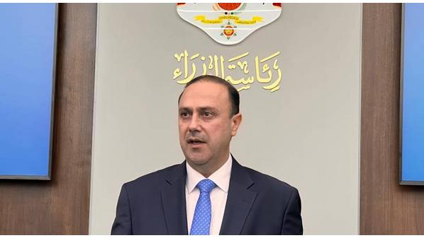 المومني مهنئا بيوم الجيش وذكرى الثورة العربية: يوم العز والفخر