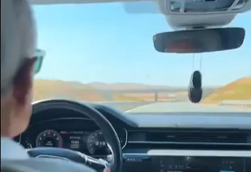 مخالفة وزير النقل التركي بسبب القيادة بسرعة “جنونية”