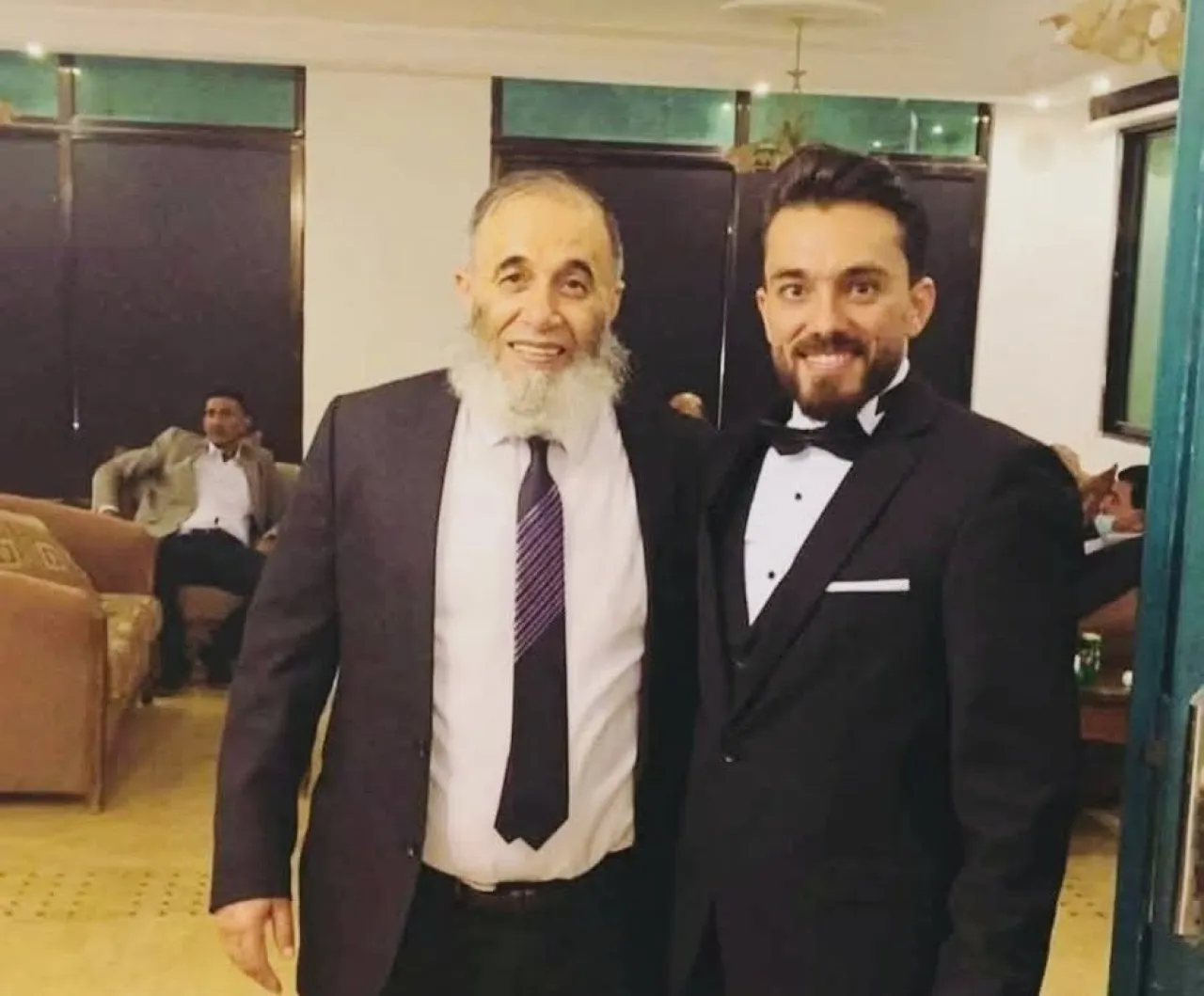 تهمة القتل العمد لقاتل النائب ابوسويلم ونجله