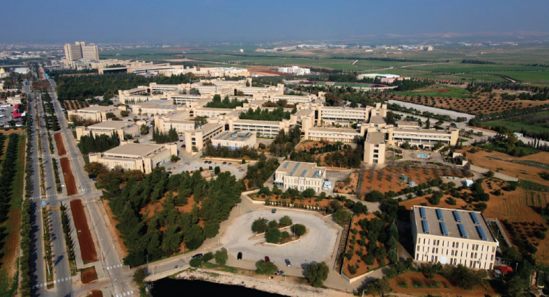 جامعة العلوم والتكنولوجيا الأولى محليا في مؤشر البحث العلمي لعام 2023