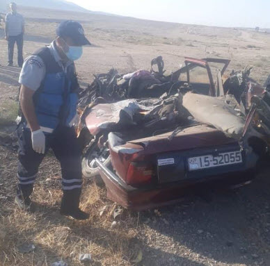 4 وفيات وإصابة إثر حادث تصادم على الطريق الصحراوي.. مصور