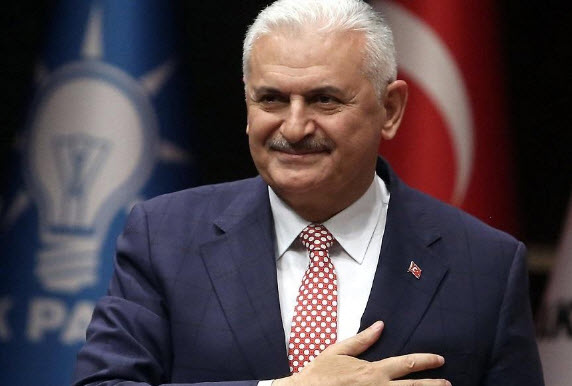 رئيس الوزراء التركي يعلن انتهاء "درع الفرات"