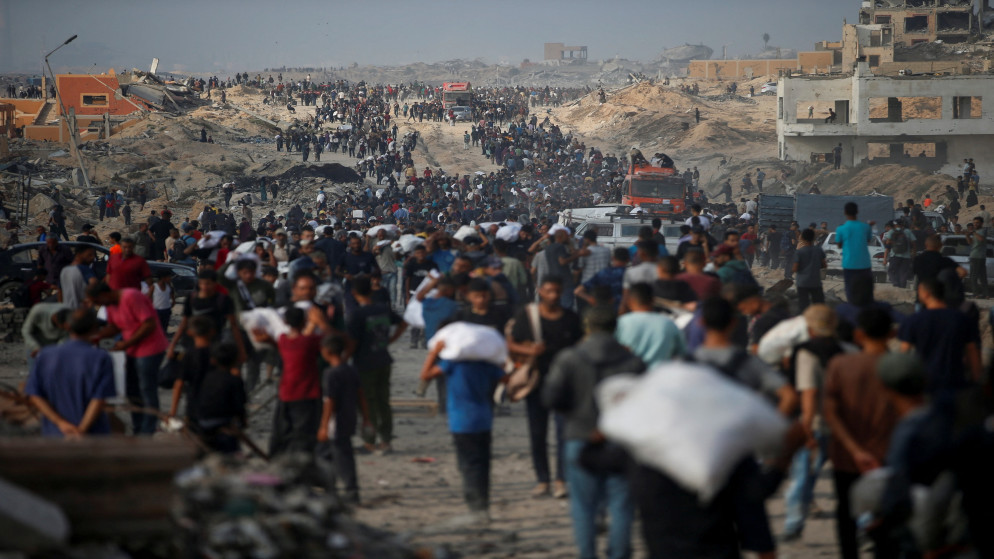 الاحتلال يدس المخدرات في أكياس الطحين المقدمة لـ"مراكز المساعدات" بغزة